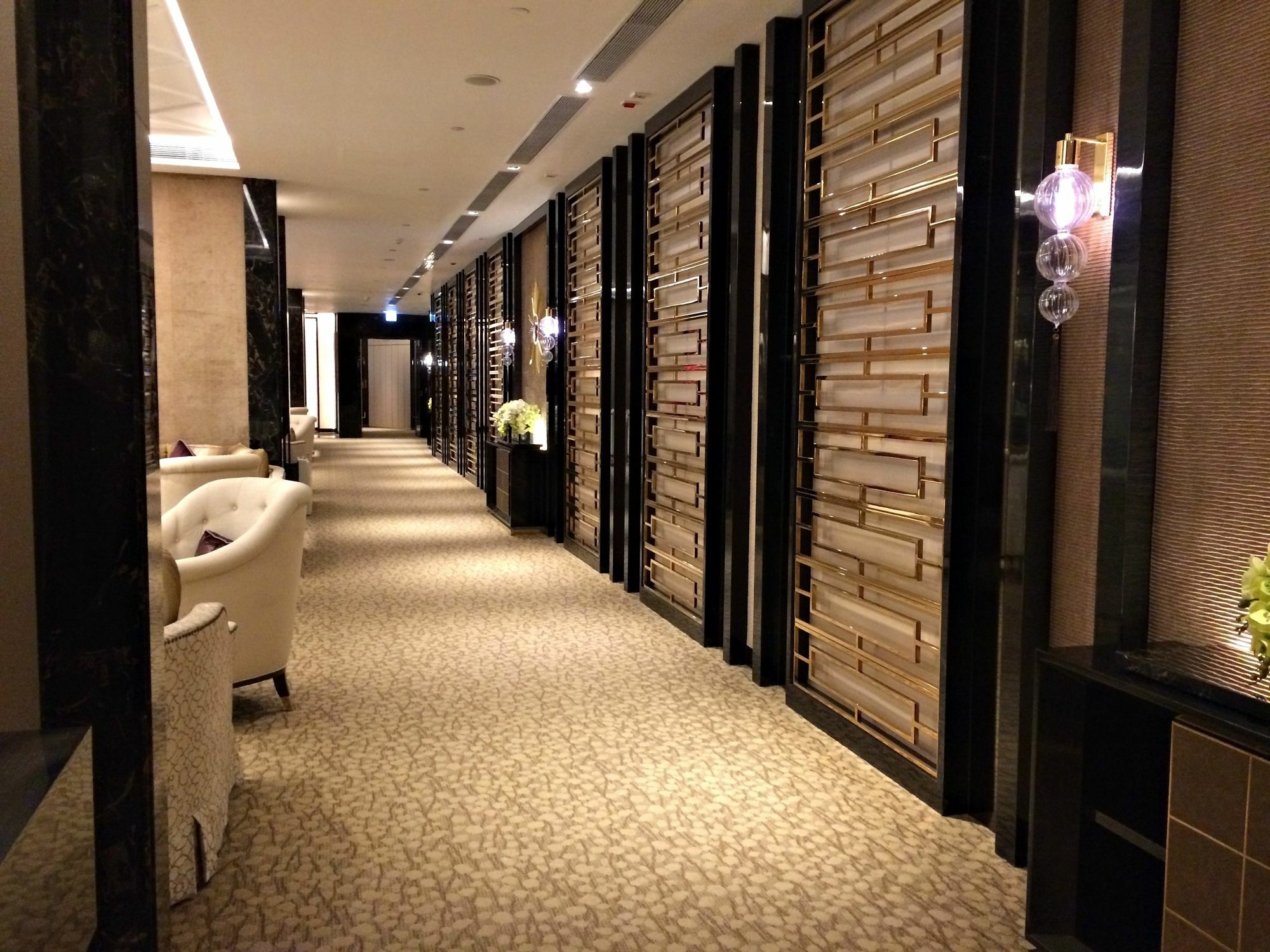 The Olympian Hong Kong Hotell Eksteriør bilde
